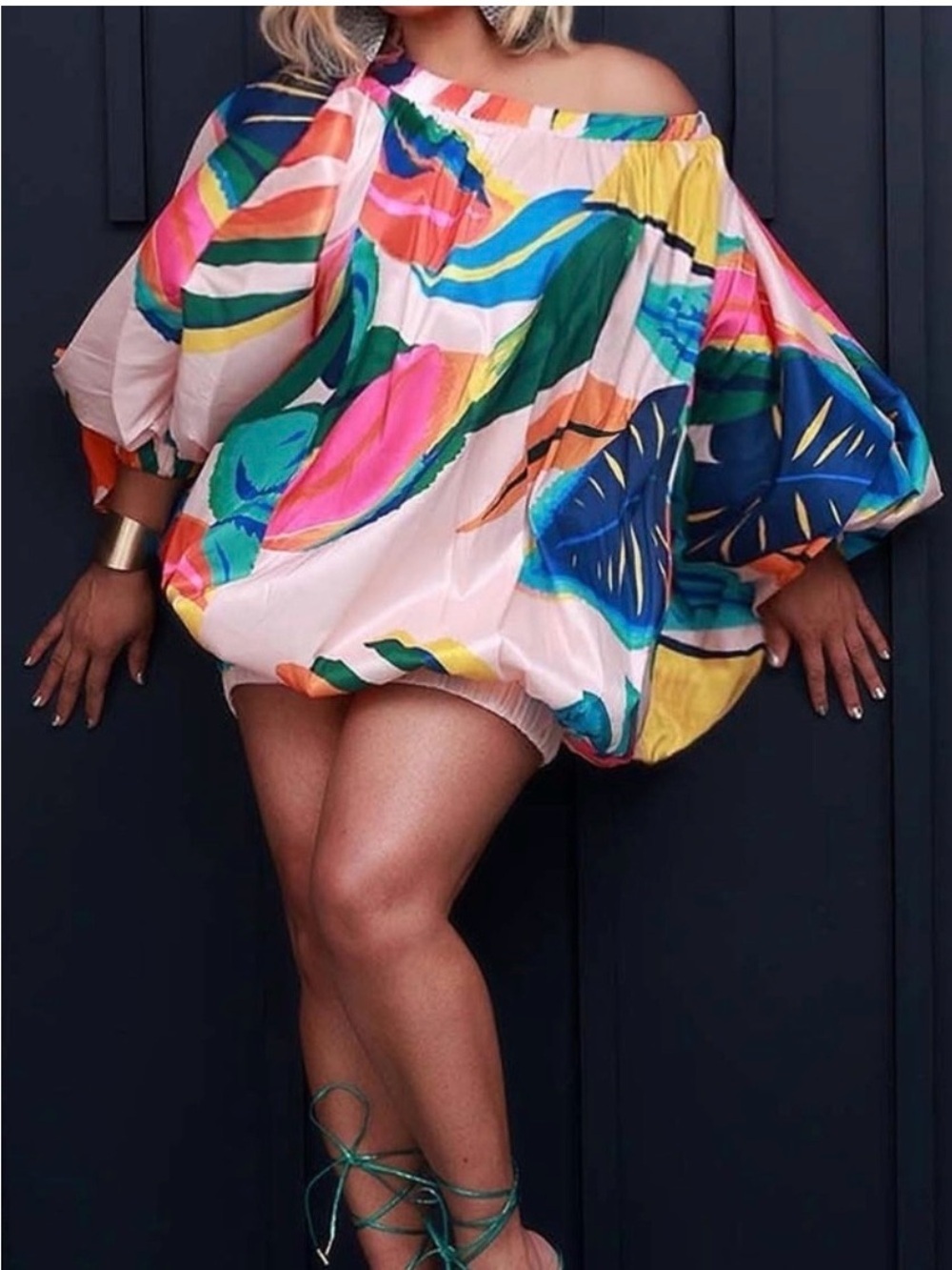 SHEIN Black Multicolor Tropical Leaf Print 
Ballon Style dress